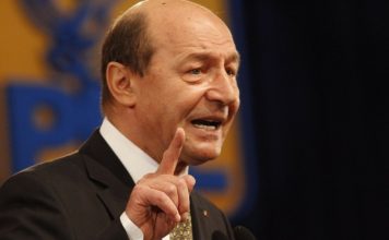 Traian Basescu este de parere ca fiecare pensionar este furat cu 904 lei